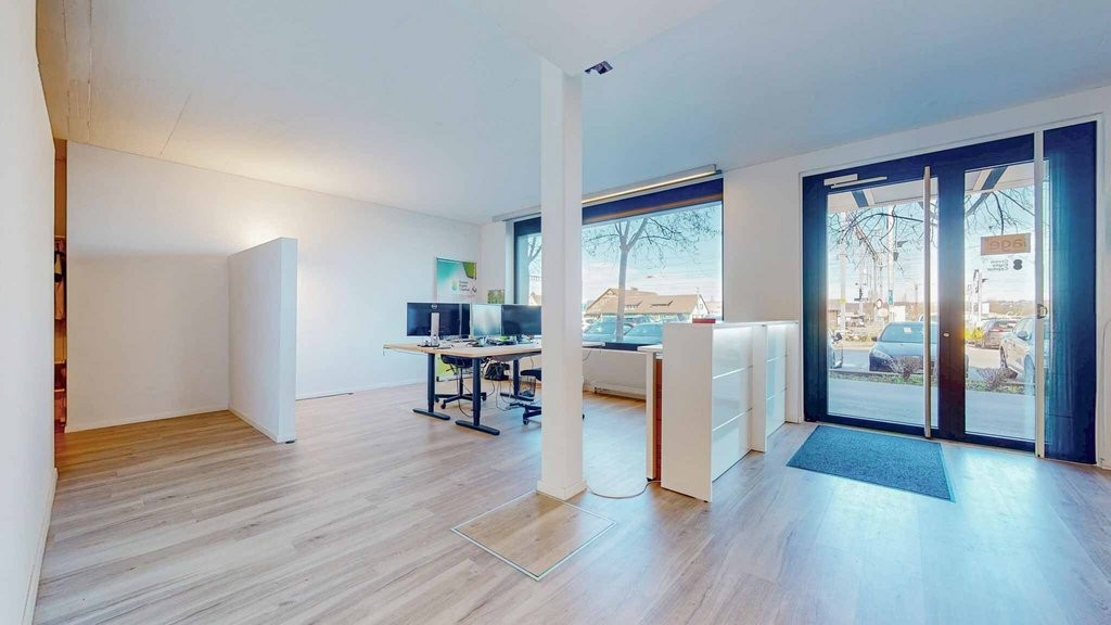 175m² shop, Foto 4 von 10