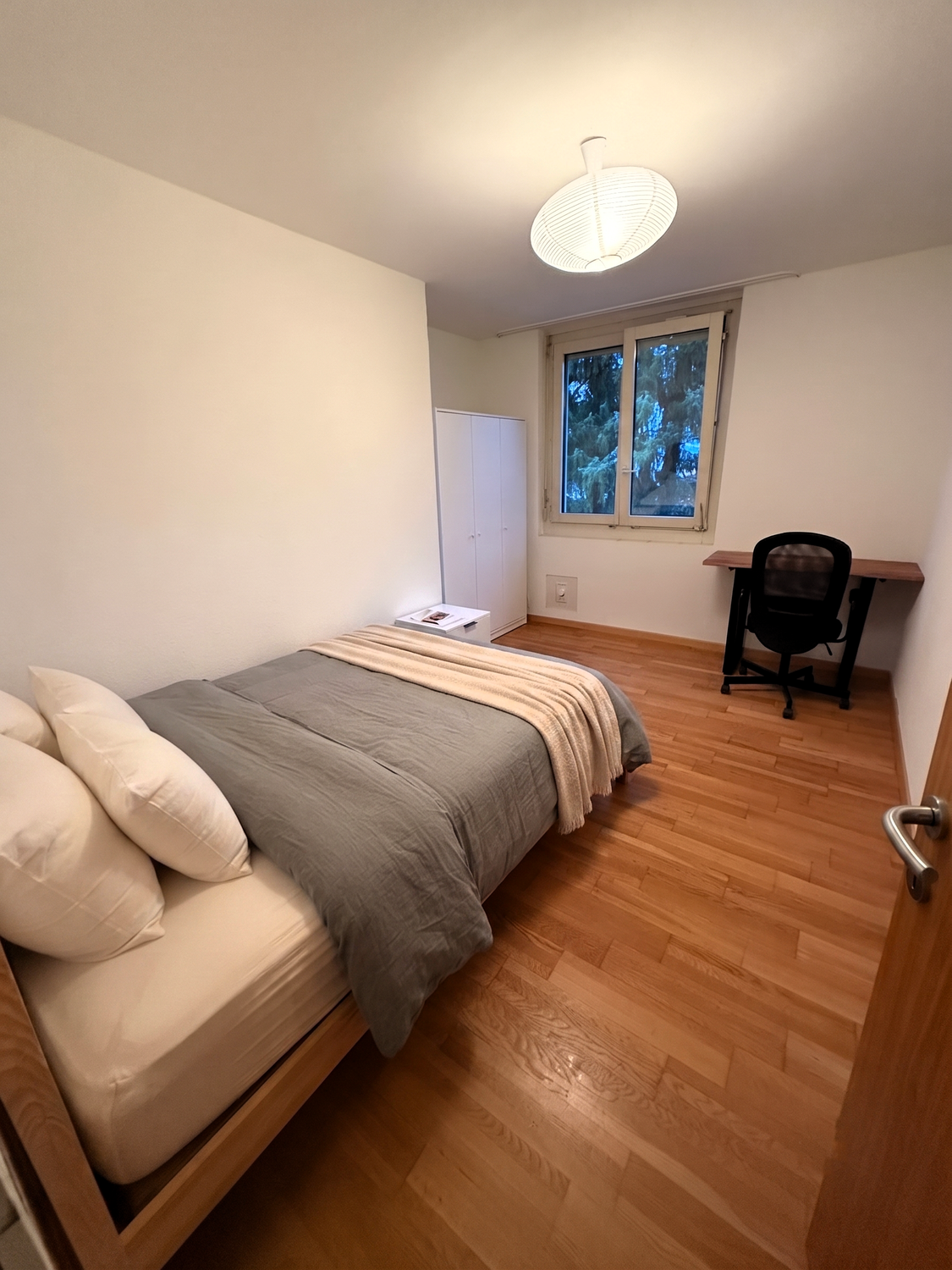 Zimmer in einer Wohngemeinschaft, Foto 1 von 4