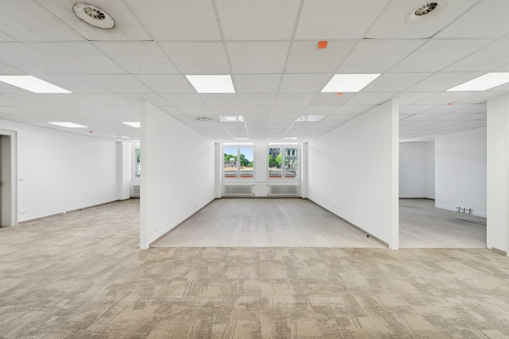 146m² Büro