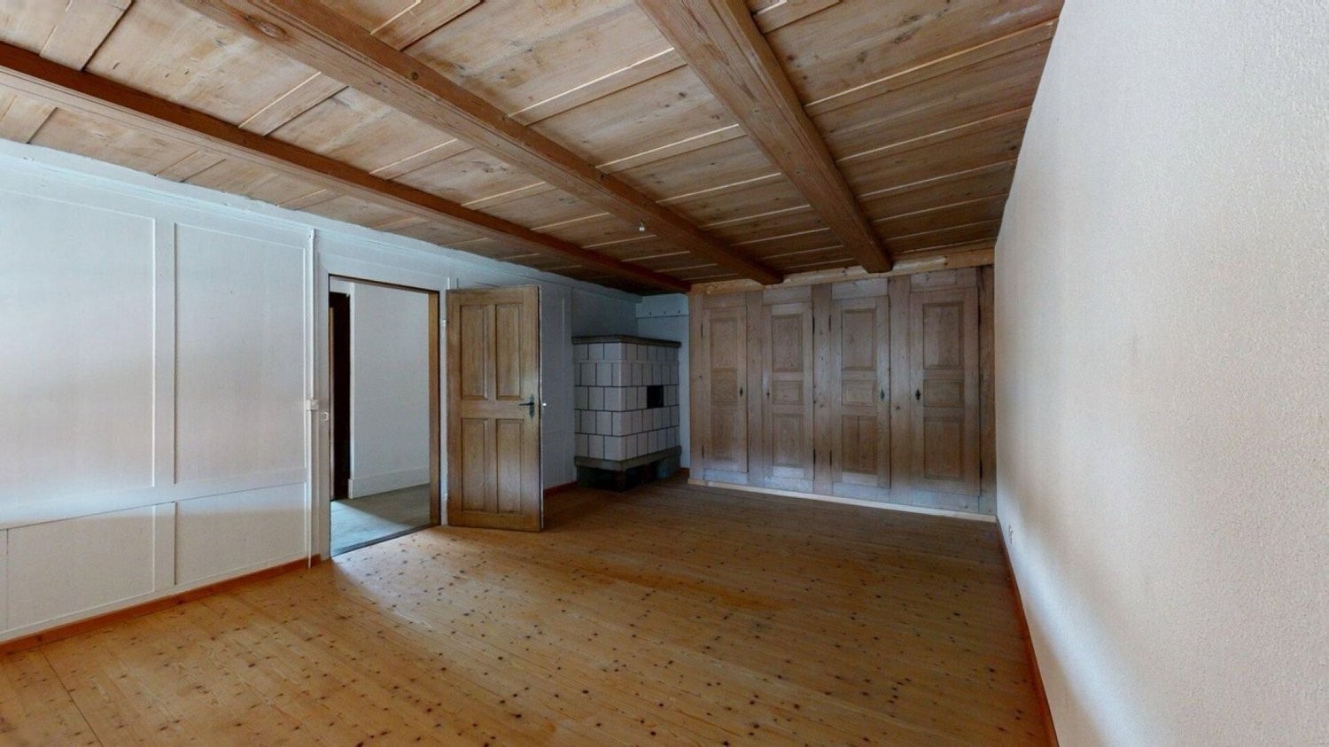 Living / commercial building