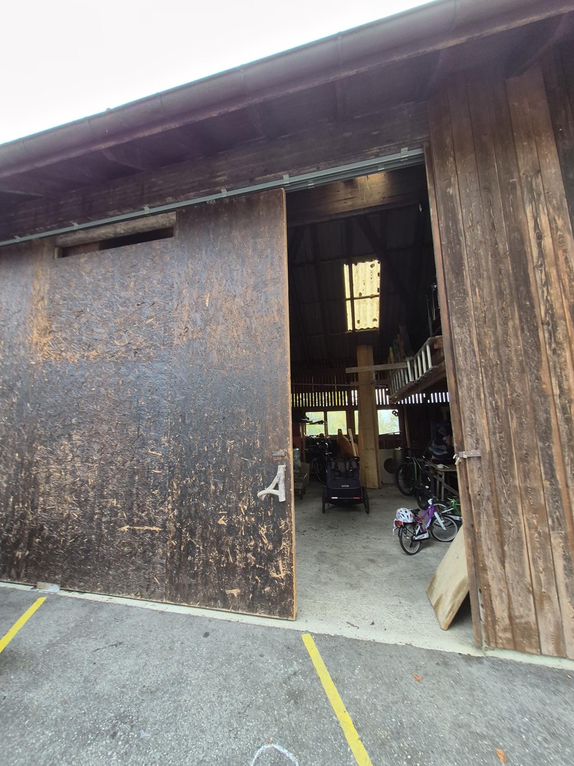 34m² commercial
