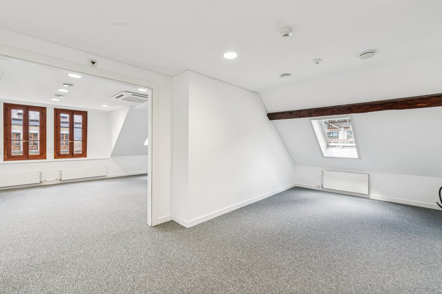 Office, Foto 6 von 10
