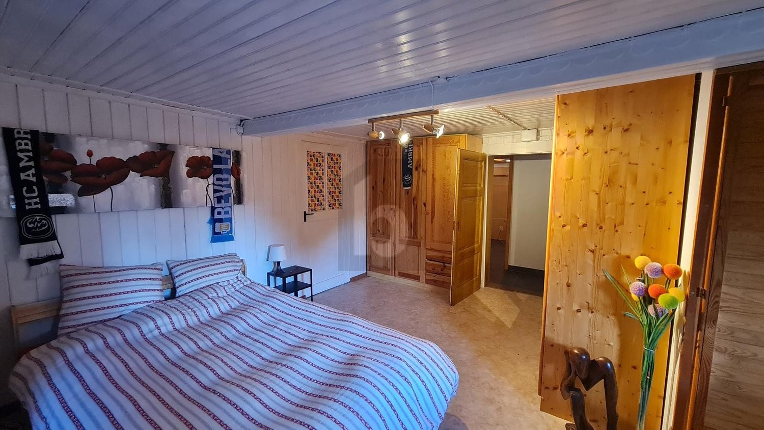 7 rooms chalet, Foto 3 von 4