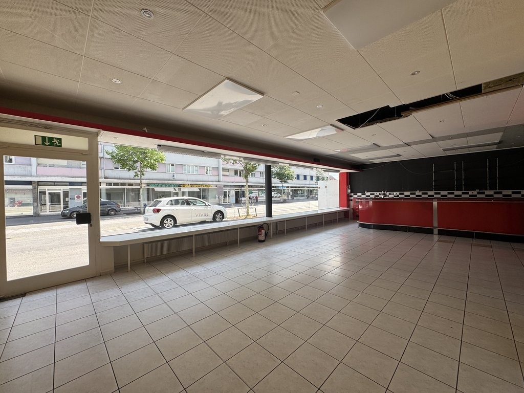115m² commerciale
