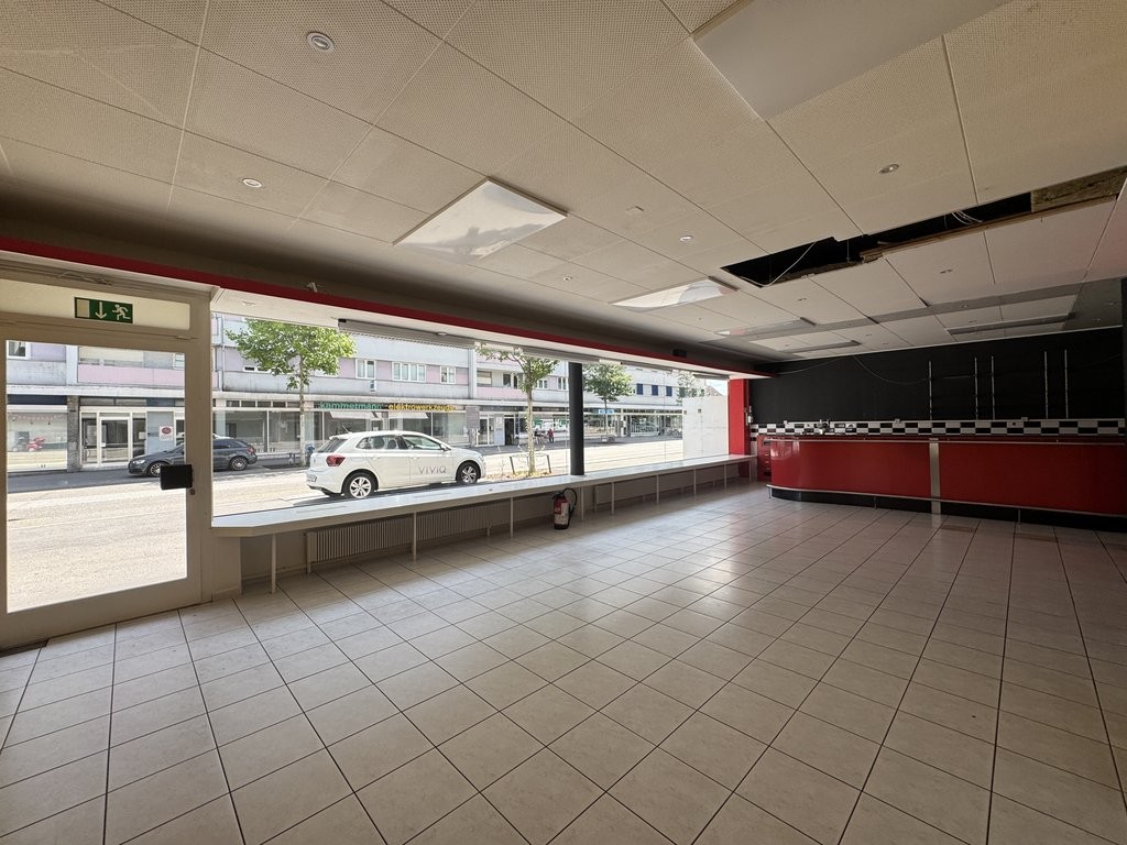 115m² commerciale