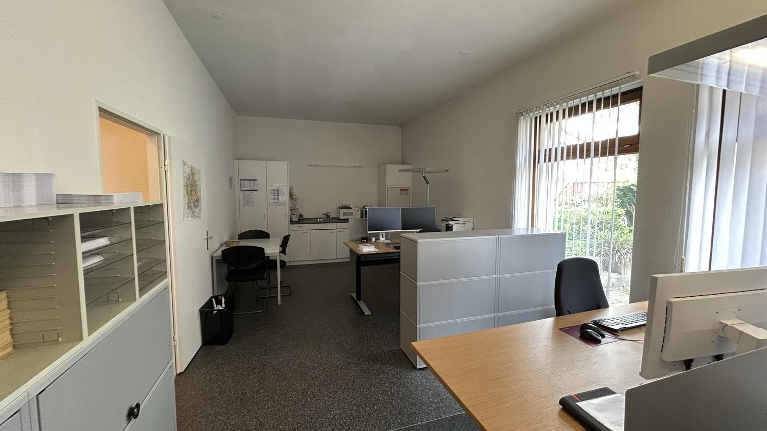 143m² commerciale
