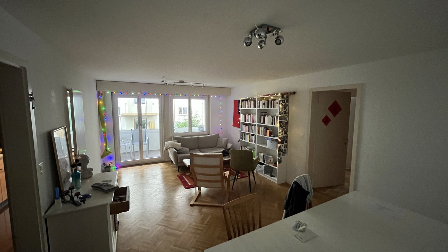 Chambre dans un appartement partagé