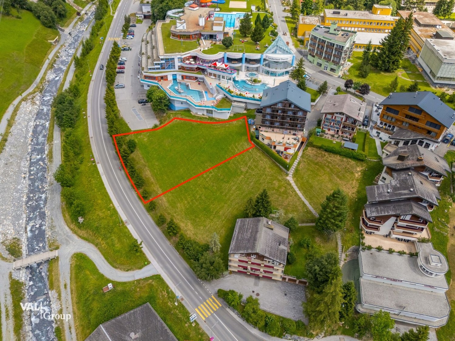 1490m² di terreno edificabile
