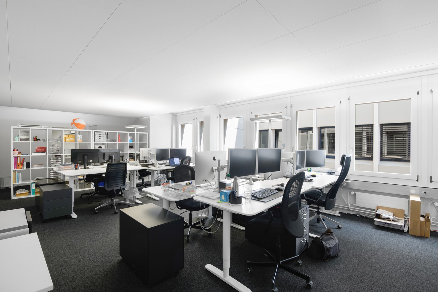 332m² bureau