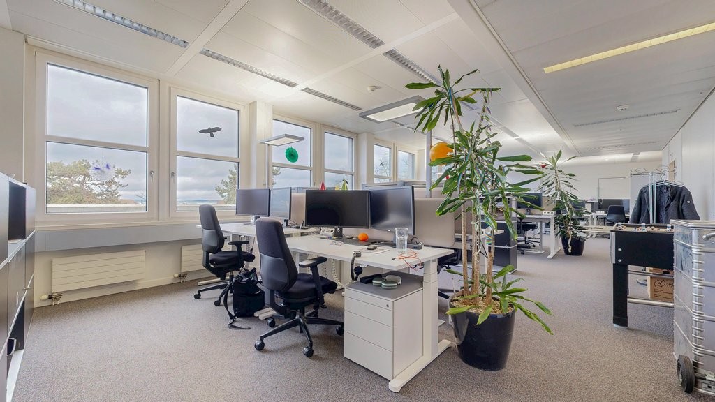 150m² office