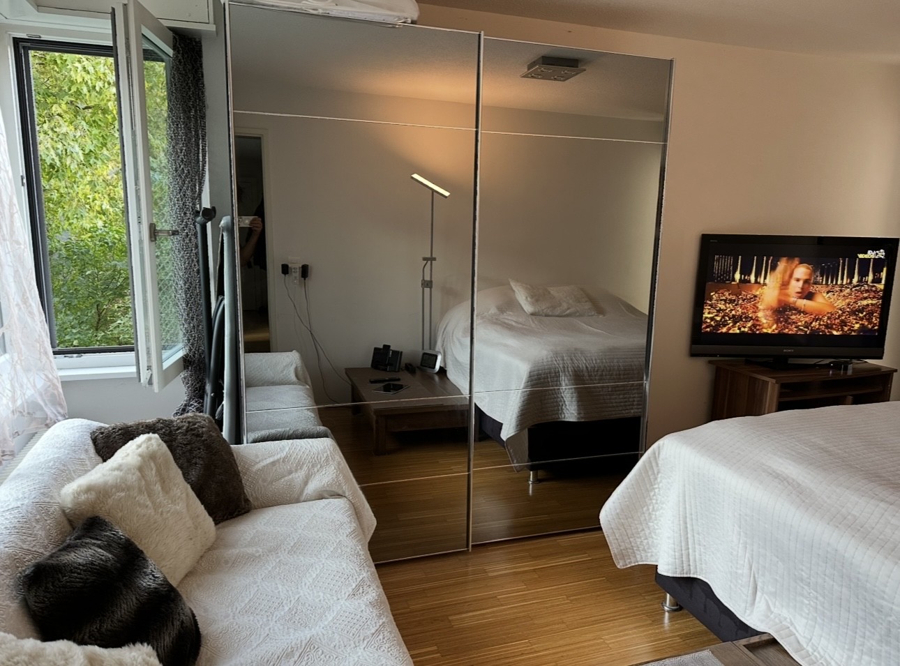 Room in a shared flat, Foto 2 von 4