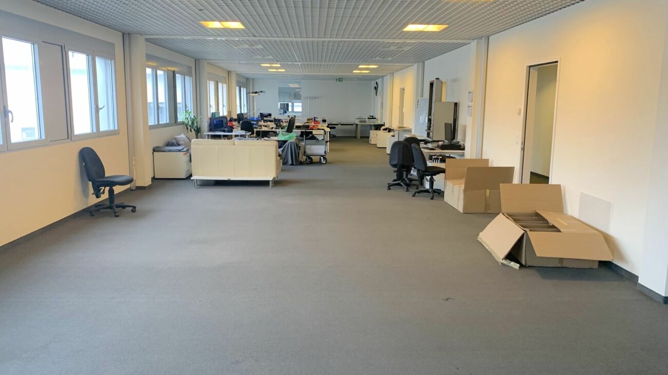 2700m² Büro, Foto 1 von 7