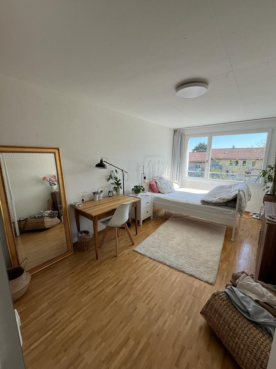 Room in a shared flat, Foto 1 von 3