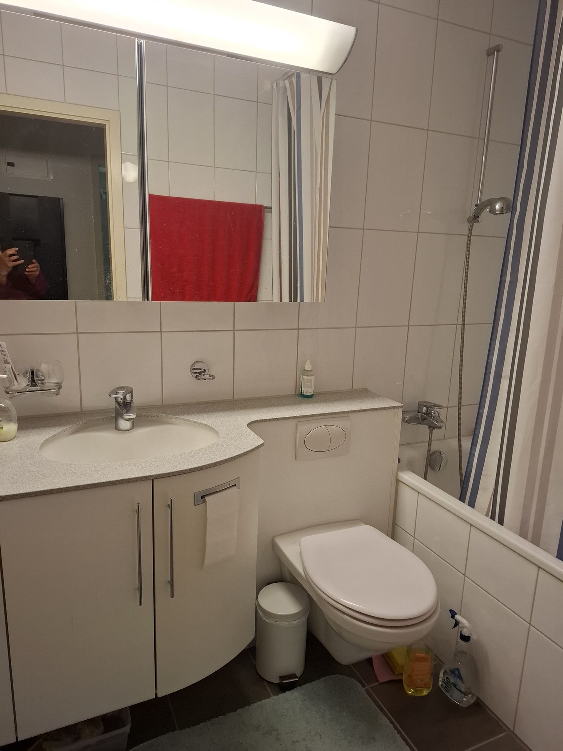 Room in a shared flat, Foto 2 von 2