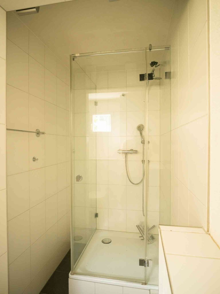 73m² commercial