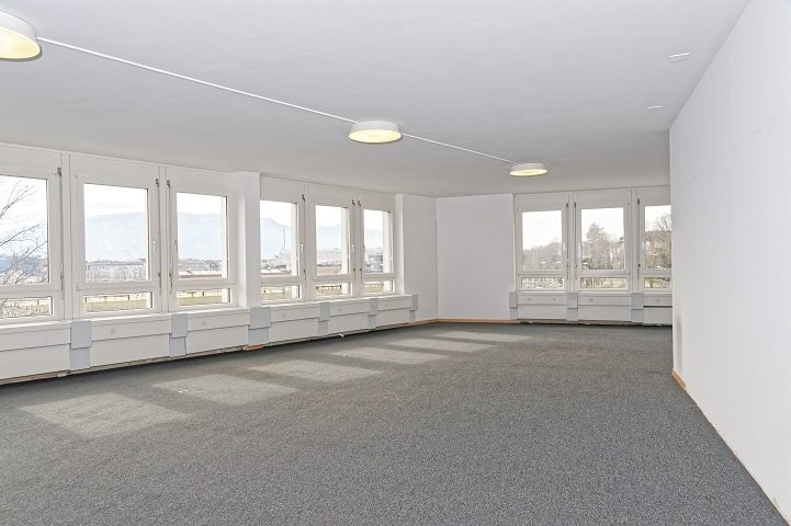 219m² ufficio, foto 4 di 6