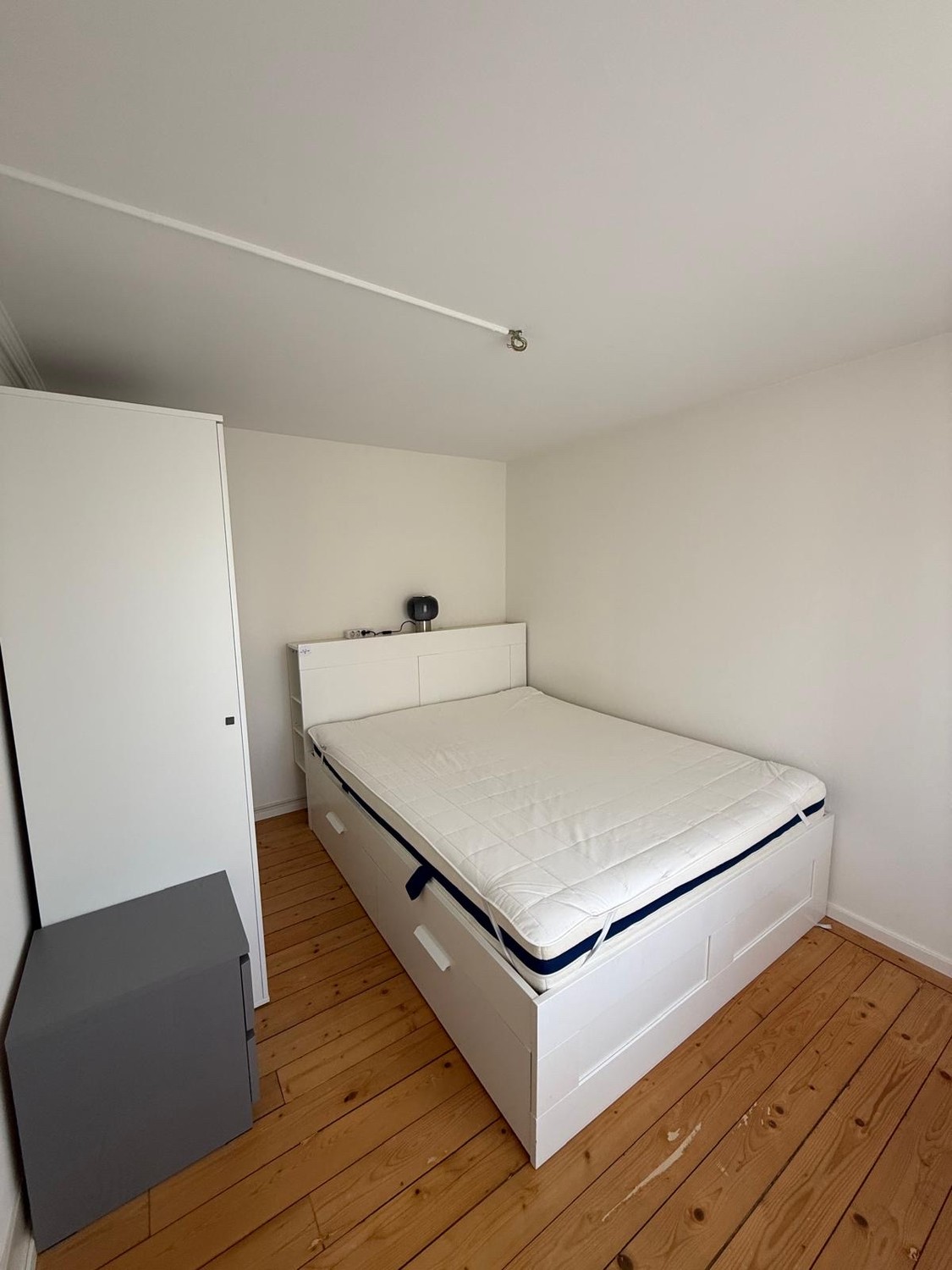 5 rooms apartment