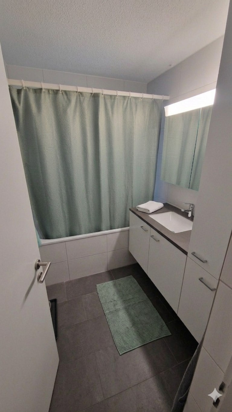 Room in a shared flat, photo 4 sur 5