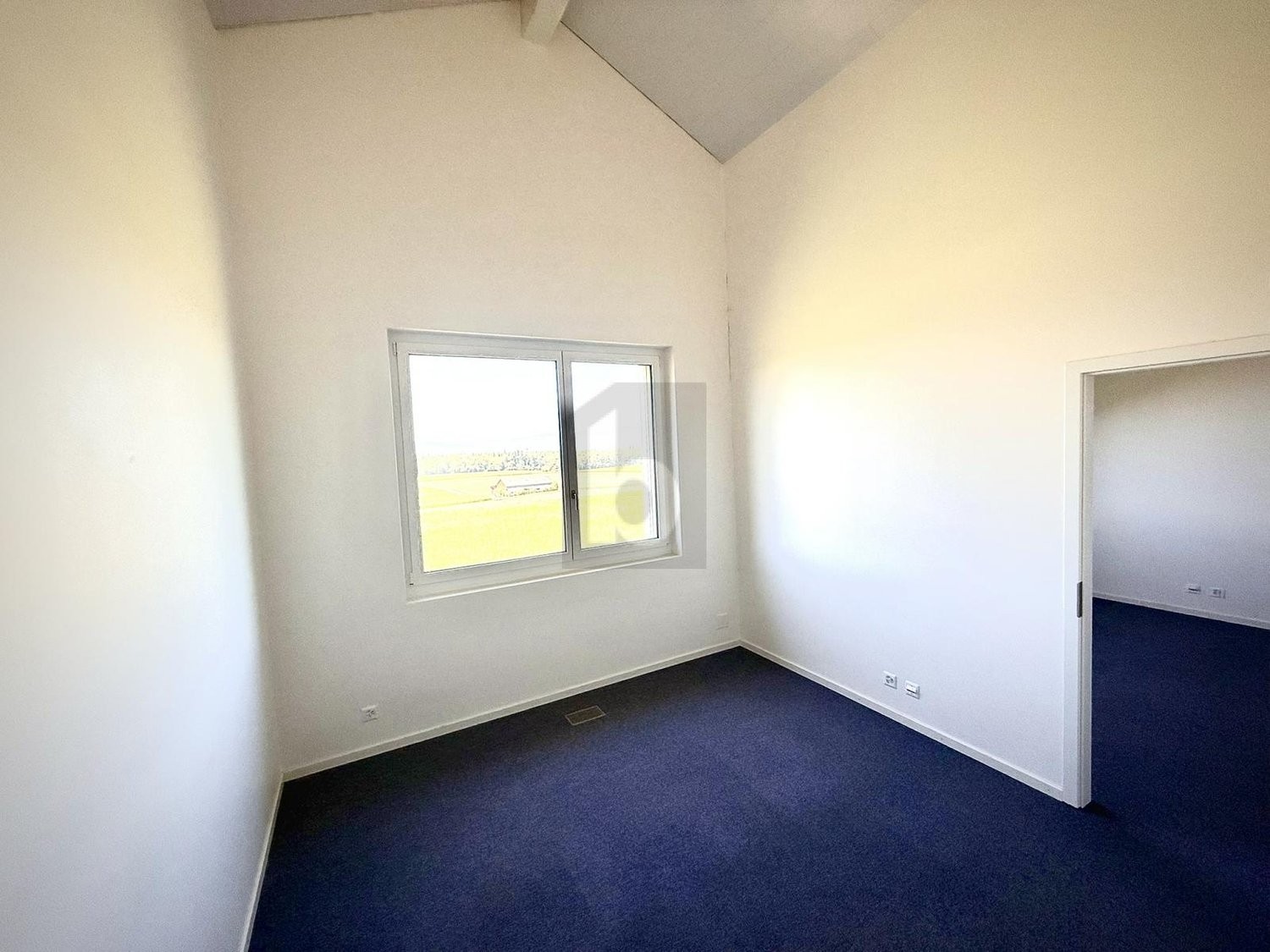78m² Büro, Foto 3 von 4