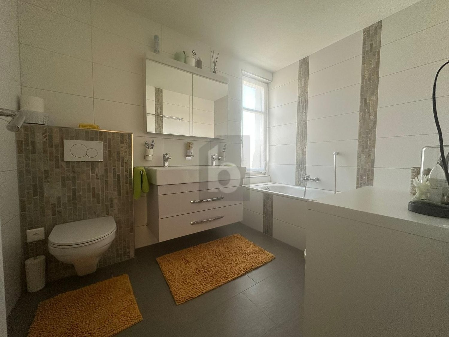 5 ½ rooms apartment