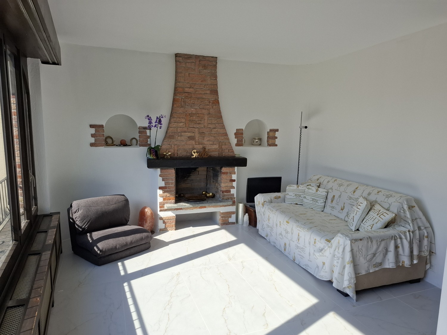 2 room apartment