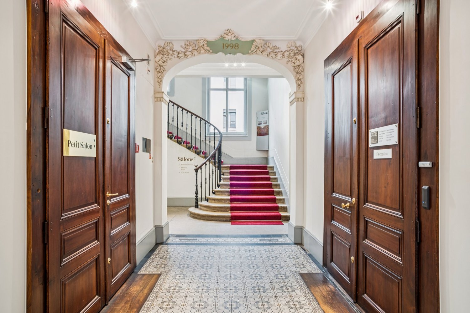 640m² Büro