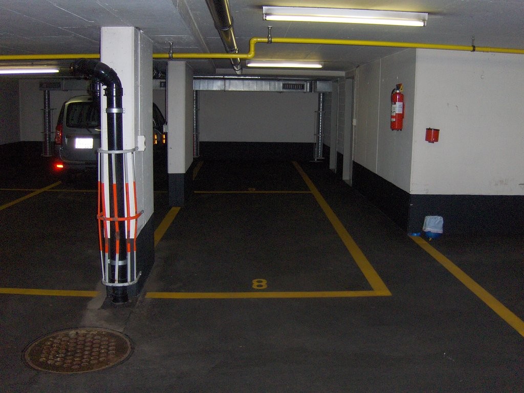 Place de parc souterrain