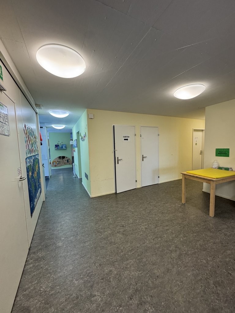 188m² commercial, Foto 3 von 10