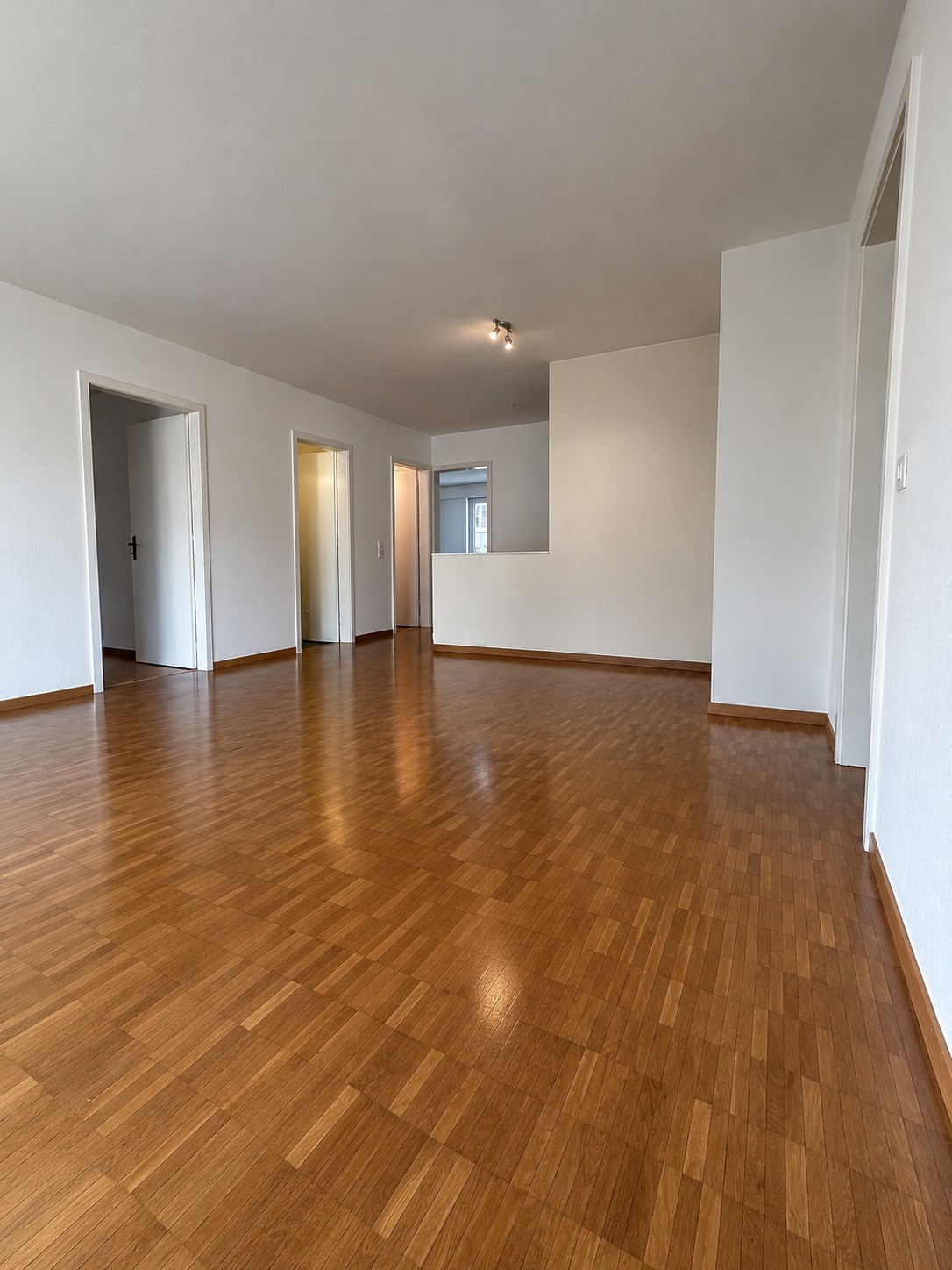 4 rooms apartment