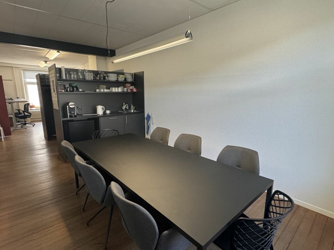 410m² commerciale