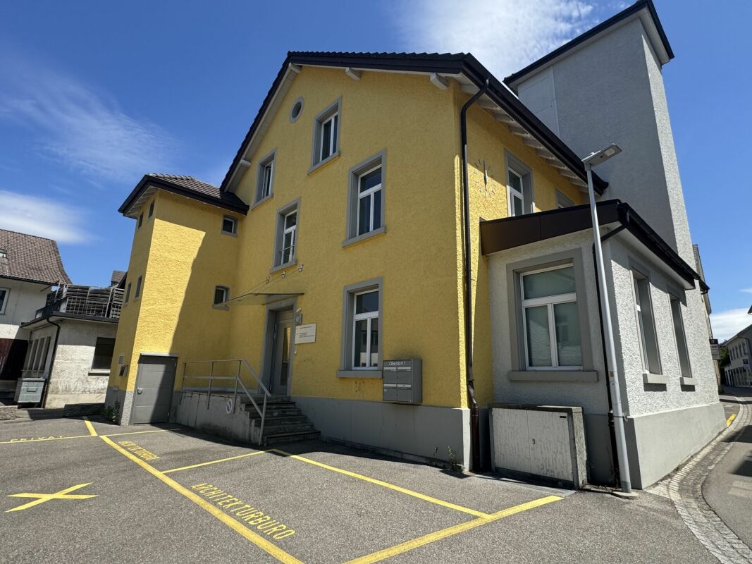 410m² commerciale