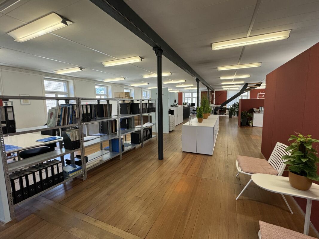 410m² commerciale