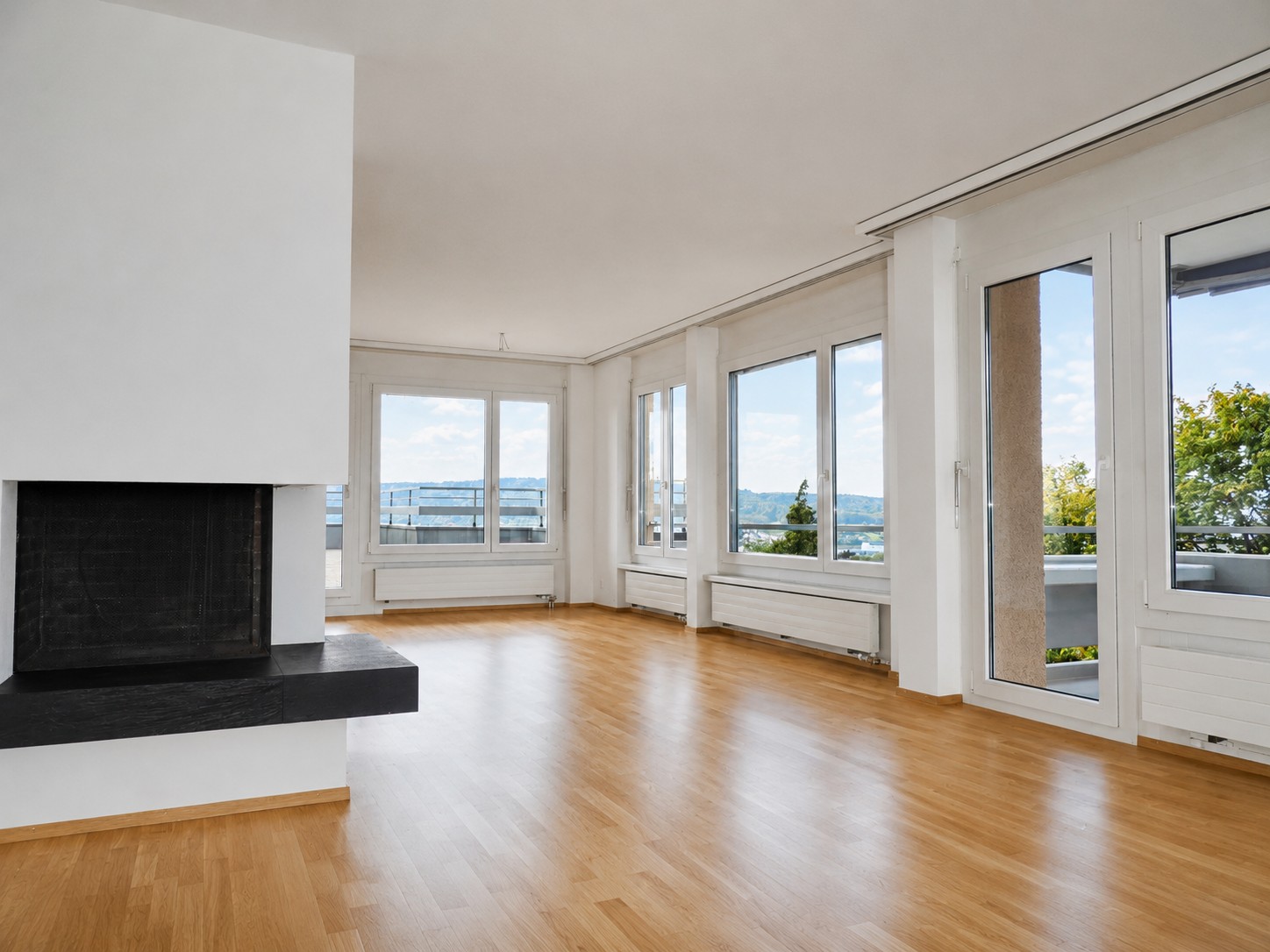 Appartamento attico di 3 ½ locali, foto 2 di 10