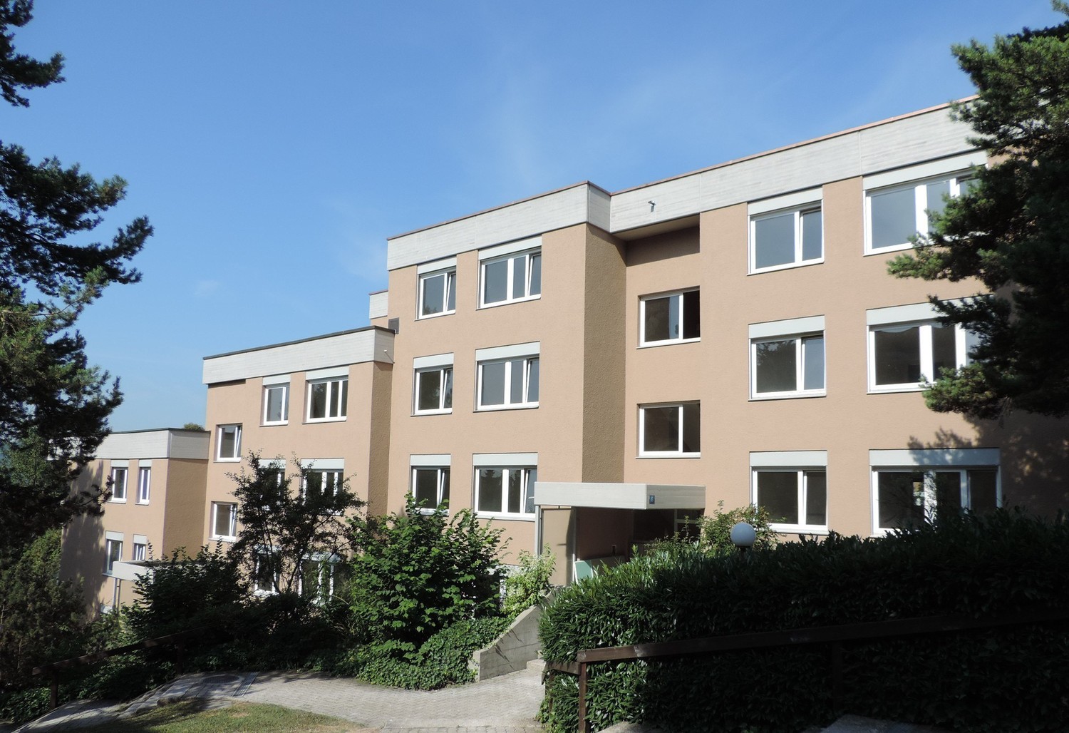 Appartamento attico di 3 ½ locali, foto 1 di 10