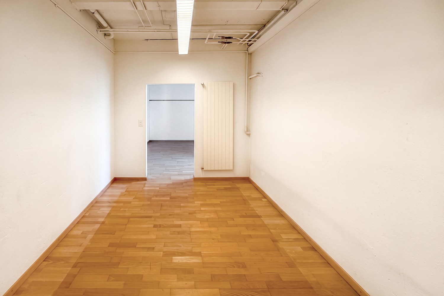 173m² commercial