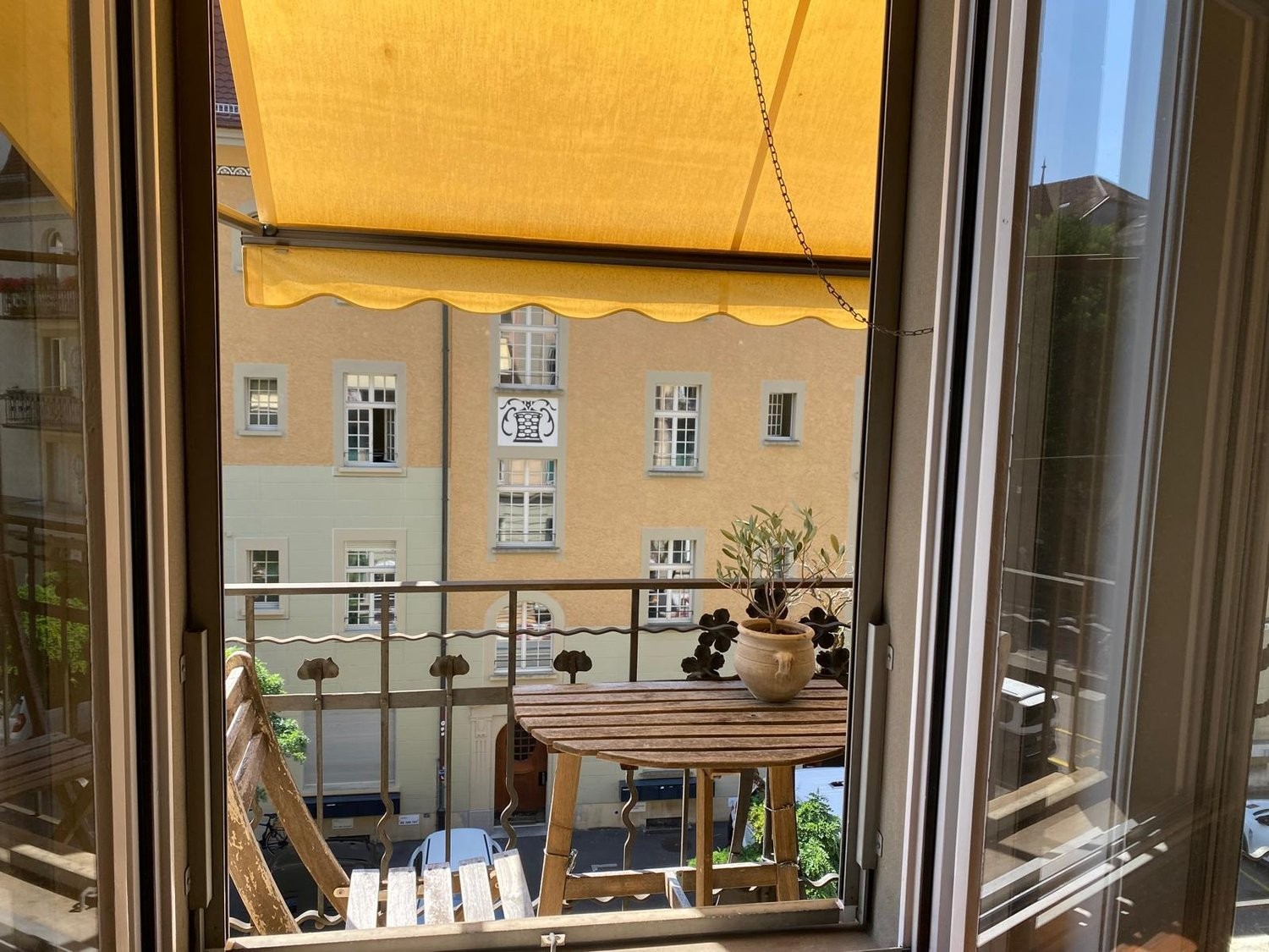 2 ½ rooms furnished flat