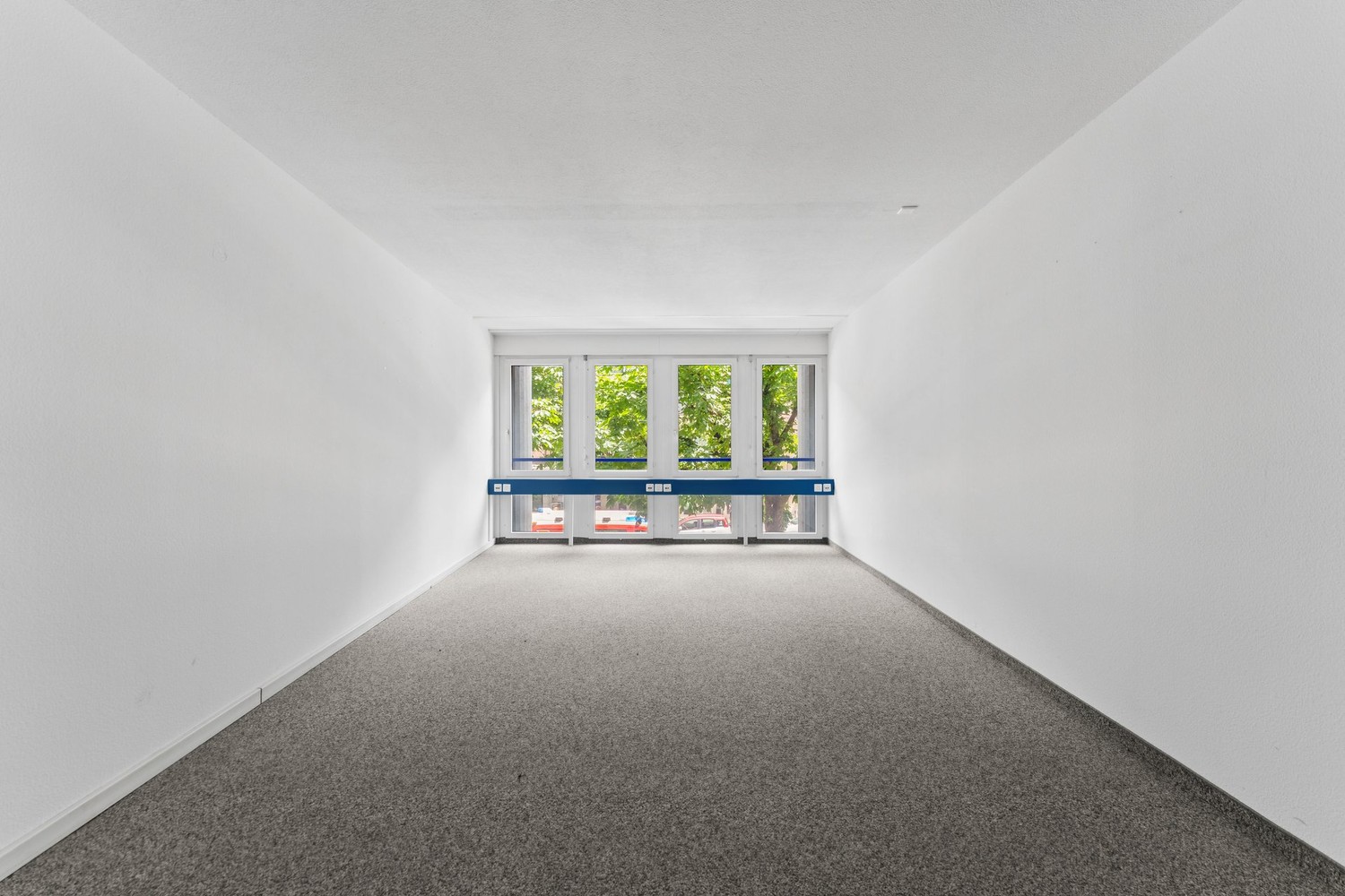 1025m² bureau