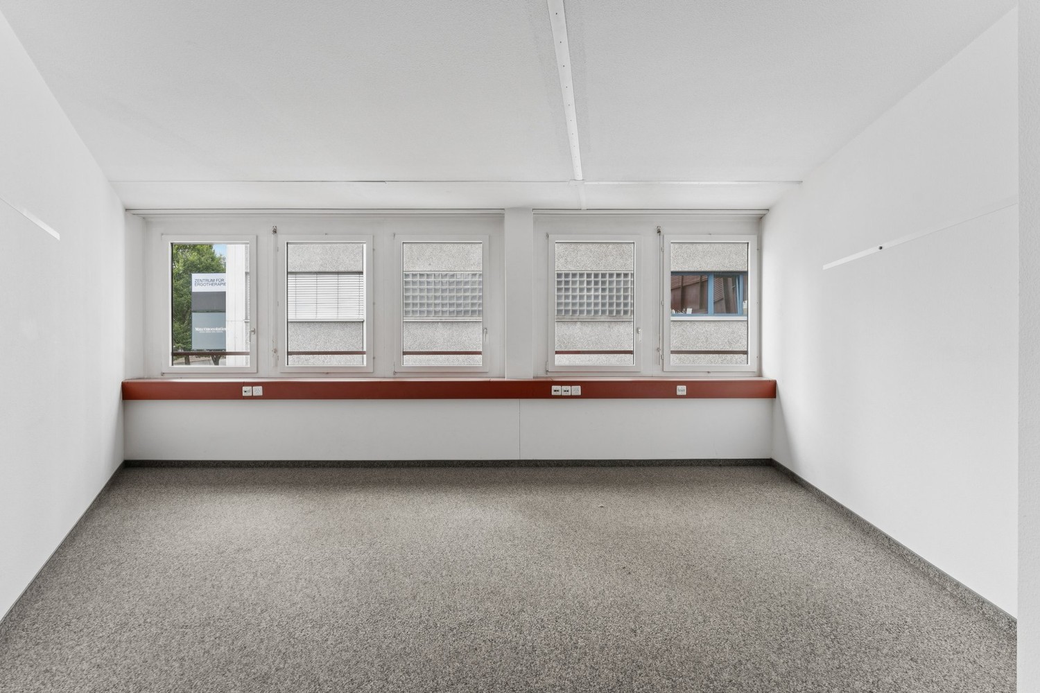 1025m² bureau