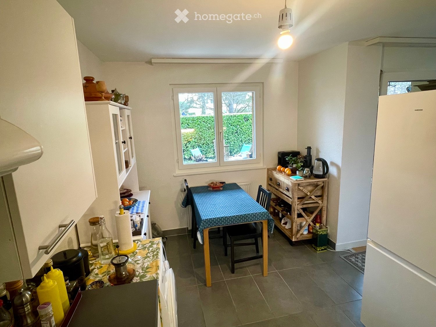 5 rooms apartment