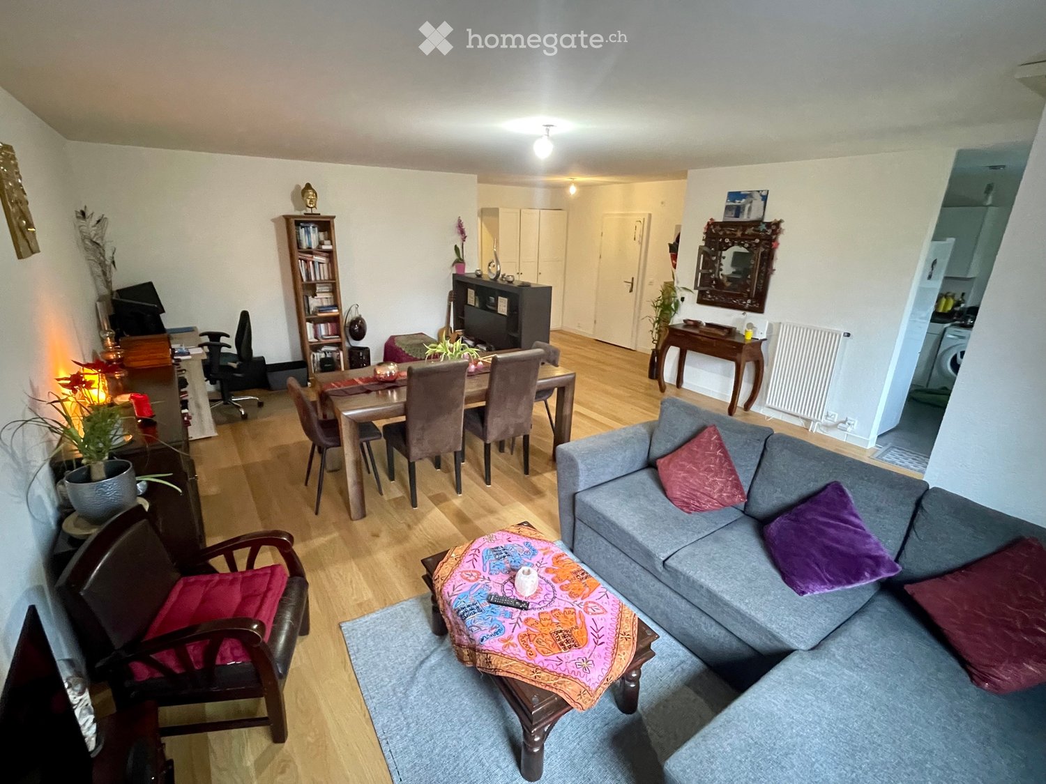 5 rooms apartment