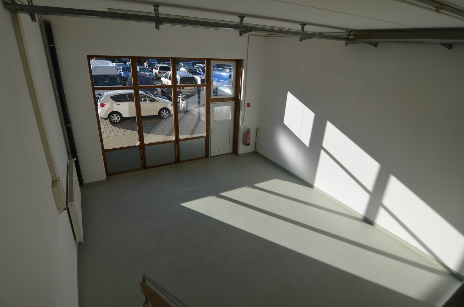 50m² commercial