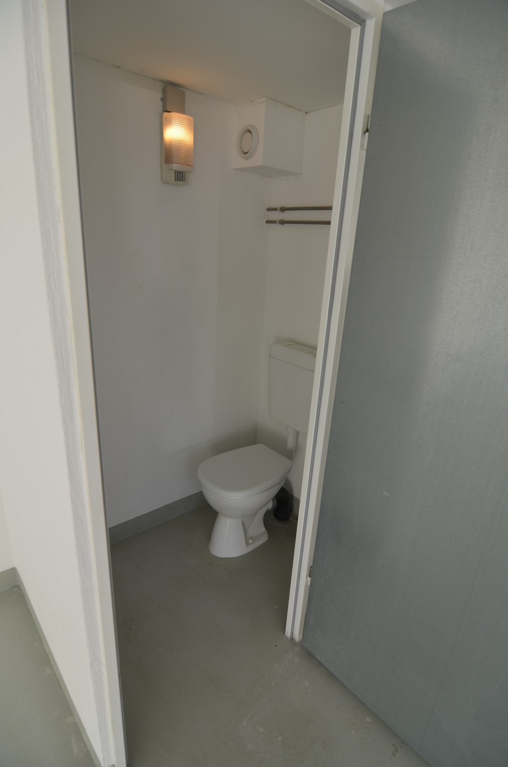 50m² commercial