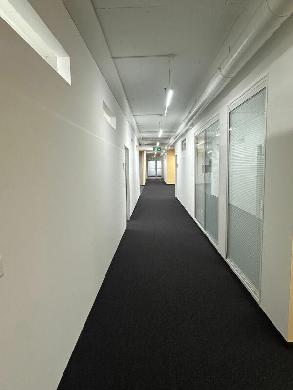 670m² commercial, Foto 10 von 10