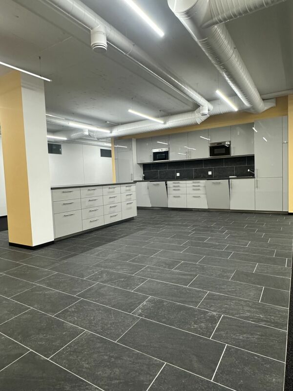 670m² commercial, Foto 2 von 10