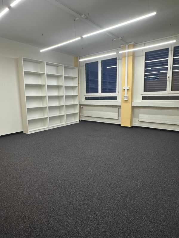 670m² commercial, Foto 8 von 10