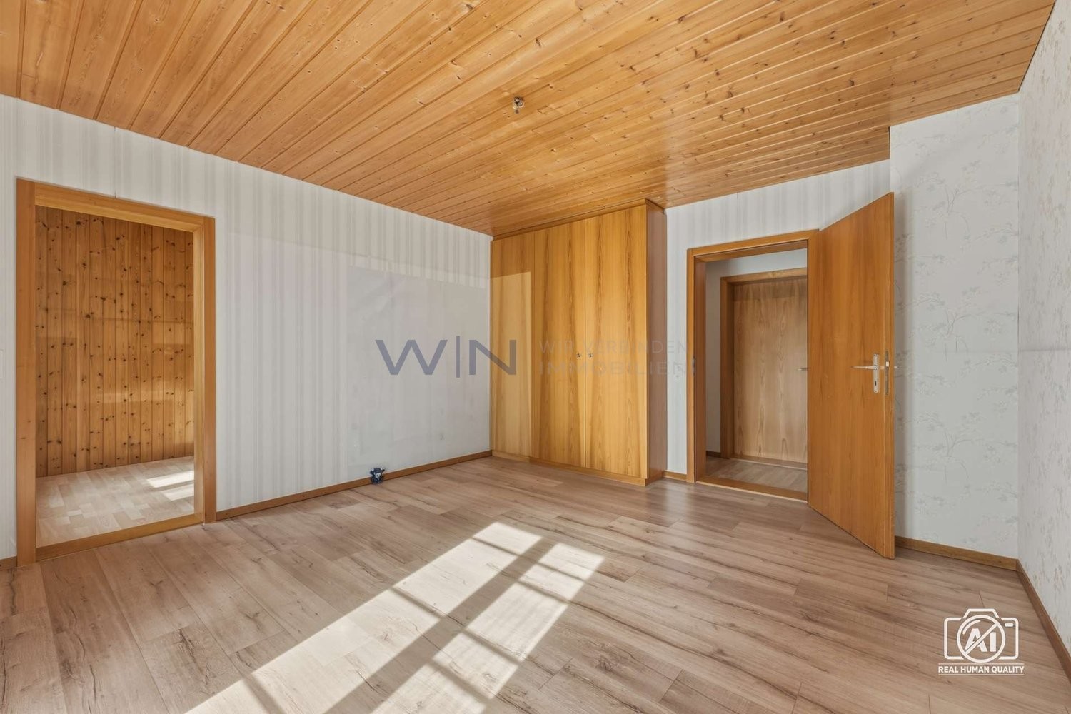 5 rooms single house