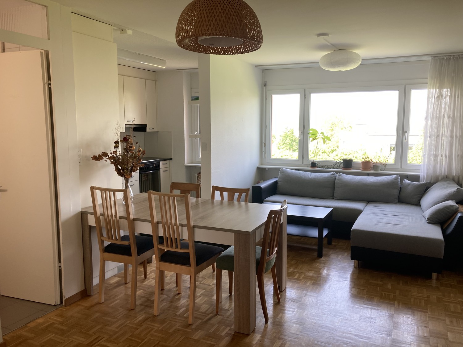 Chambre dans un appartement partagé
