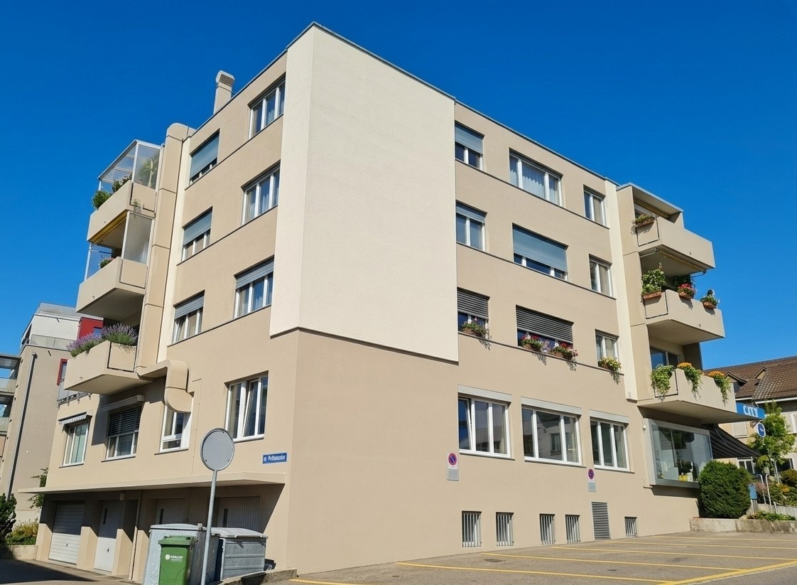 160m² shop, Foto 1 von 8