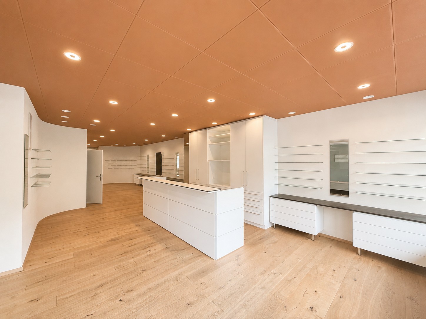 160m² shop, Foto 4 von 8