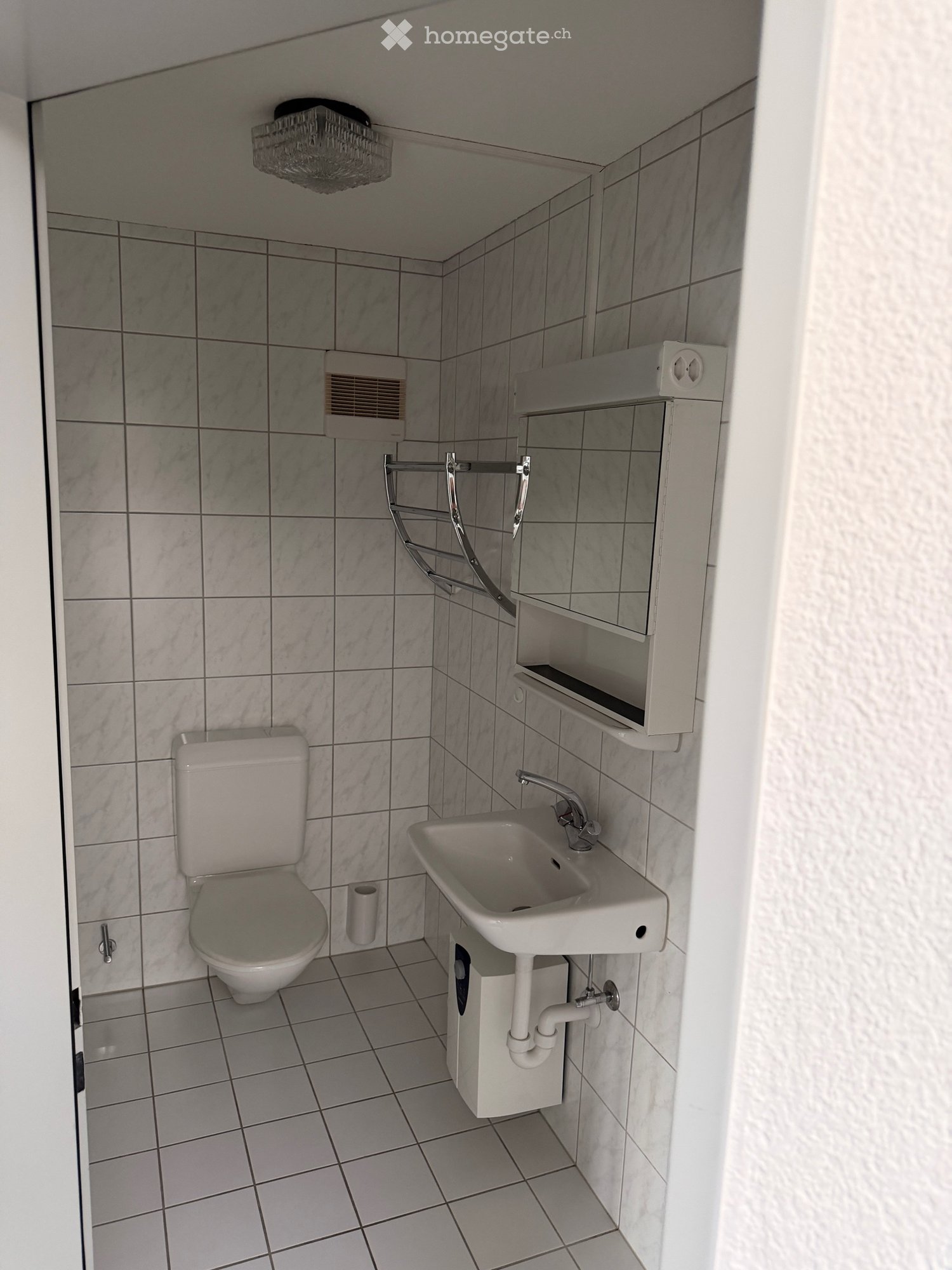 1 room single room, Foto 2 von 4
